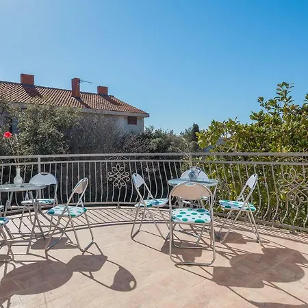 Alba Amazing Location Beach * Biograd Na Moru