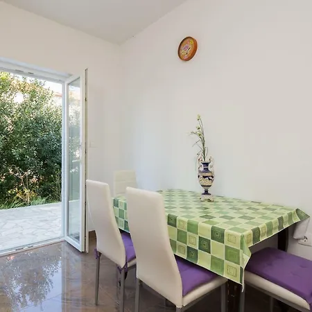 Alba Amazing Location Beach * Biograd Na Moru