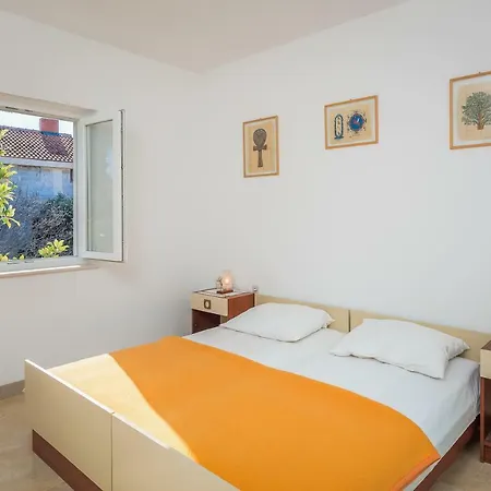 Alba Amazing Location Beach Biograd Na Moru
