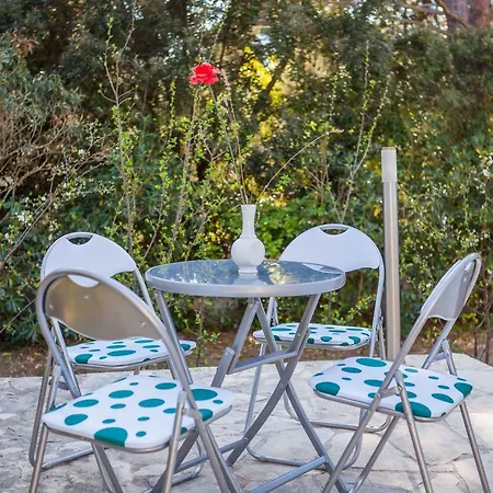 Alba Amazing Location Beach Apartment Biograd Na Moru