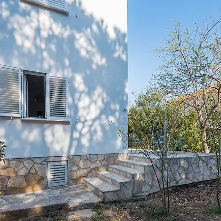 Alba Amazing Location Beach Apartment *